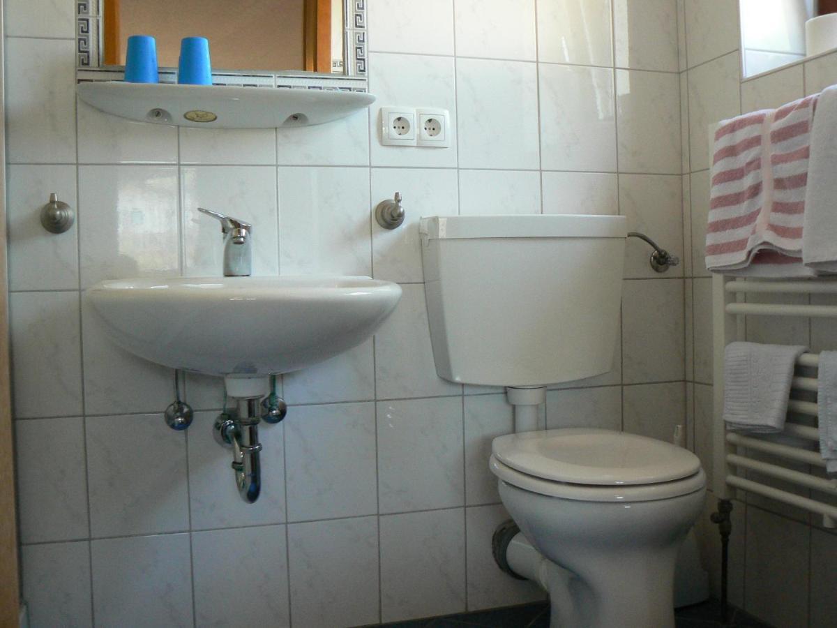 Haus Evelyn / Haus Heidemarie Hotel Bad Fussing Phòng bức ảnh