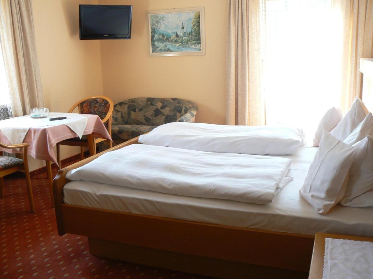 Haus Evelyn / Haus Heidemarie Hotel Bad Fussing Phòng bức ảnh