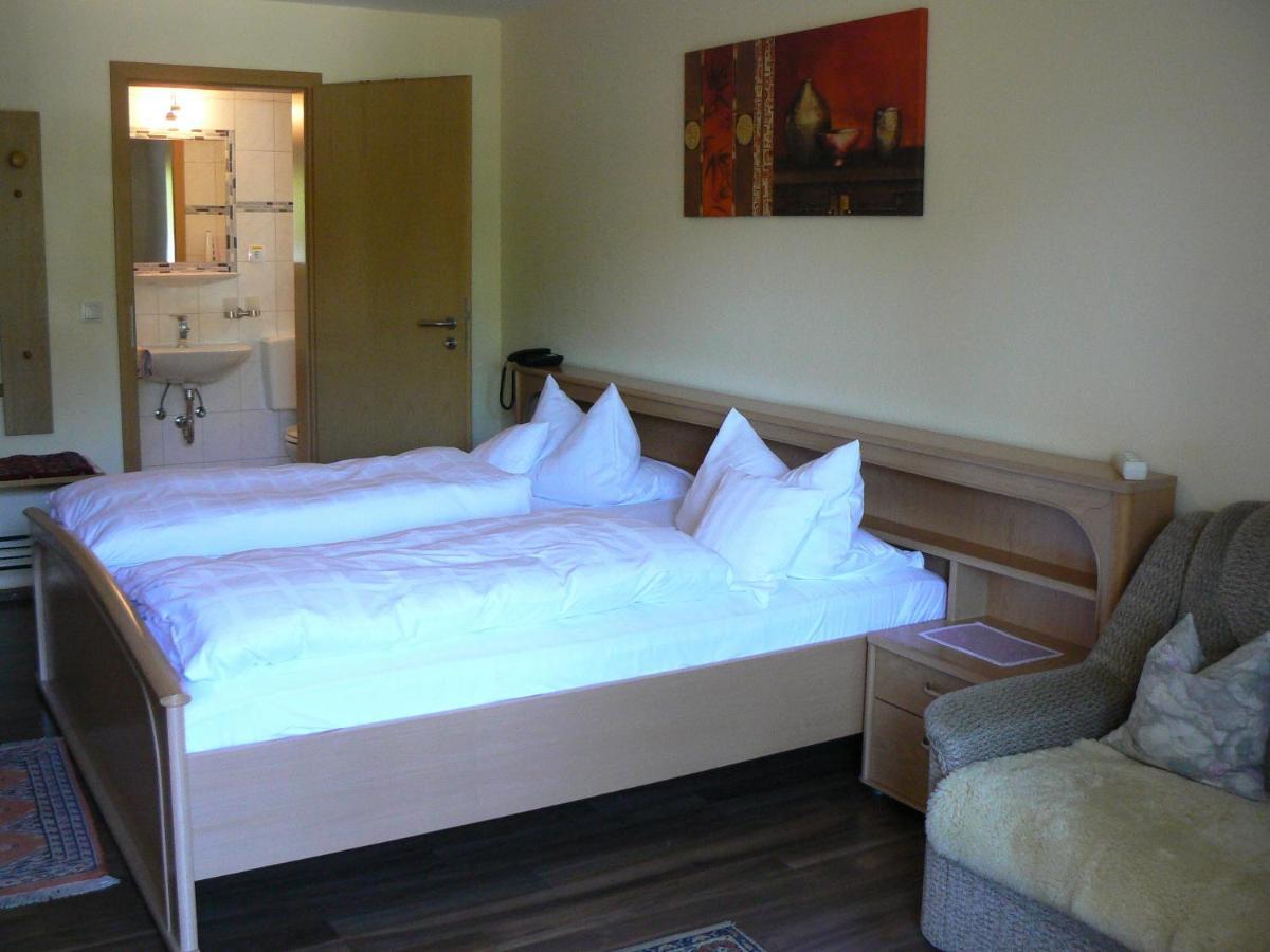 Haus Evelyn / Haus Heidemarie Hotel Bad Fussing Phòng bức ảnh